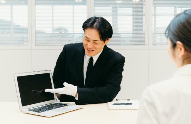 一生ものの輝きを約束するハリーウィンストンの秘密と買取価値の真実